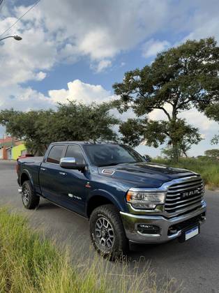 RAM 3500 6.7 I6 TURBO DIESEL LIMITED LONGHORN CD 4X4  AUTOMÁTICO